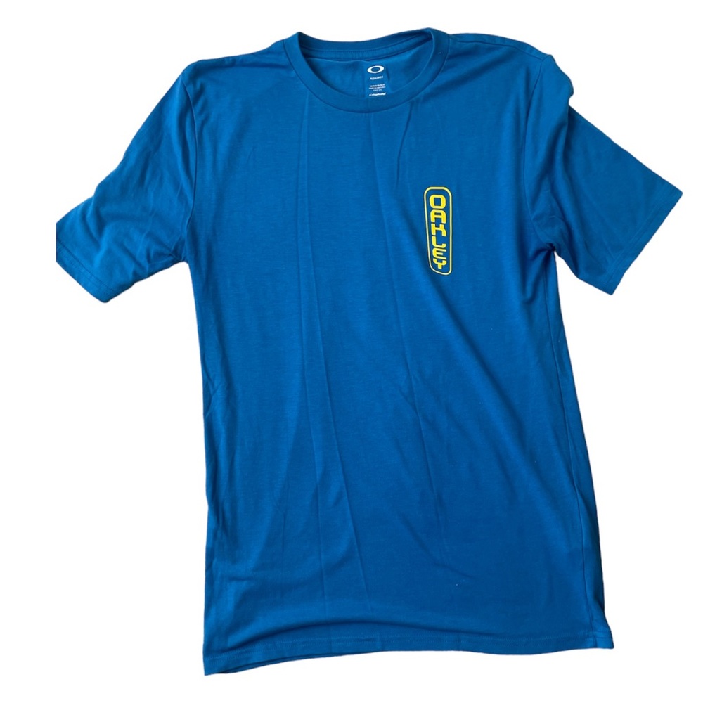 Oakley Tshirt‎